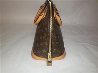 Authentic Louis Vuitton MM Alma Brown Original Monogram Handbag Date Code SD0035 | eBay