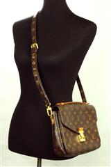 Louis Vuitton Monogram Pochette Metis. Handbag, Crossbody Date Code DU0176 | eBay