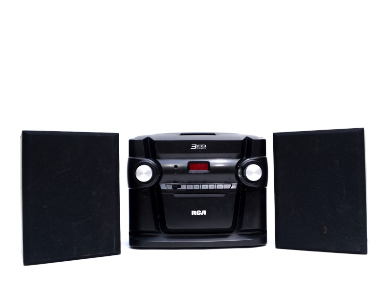 ^ RCA RS22363 3-CD Changer Audio System AM/FM Mini Music System AS IS ...