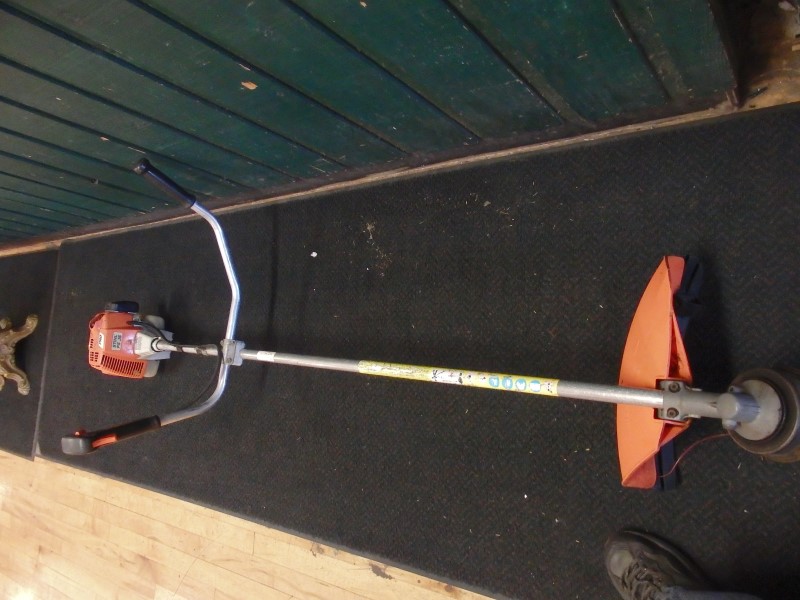 STIHL Lawn Trimmer FS 35 Good | Buya