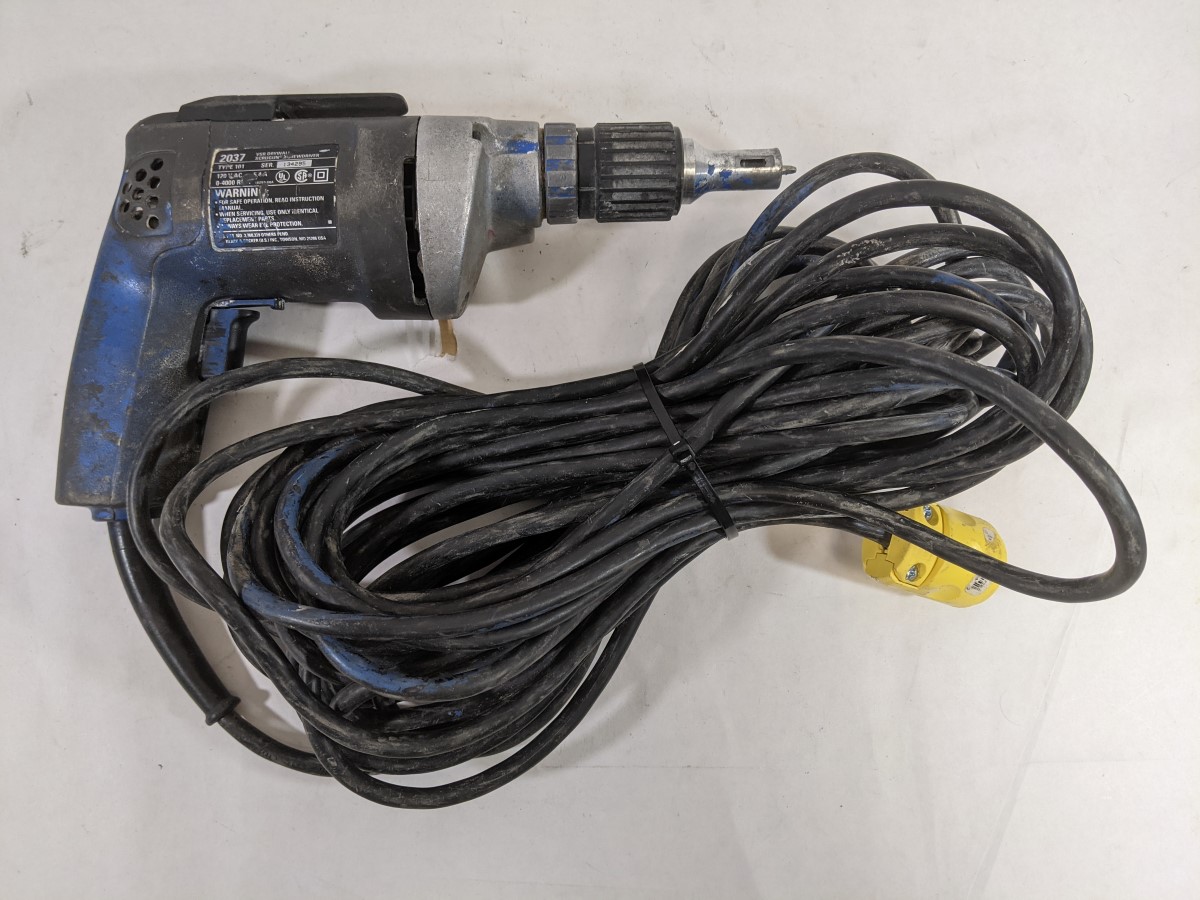 Black & Decker 2037 VSR Drywall Screwgun Good Heartland Pawnbrokers