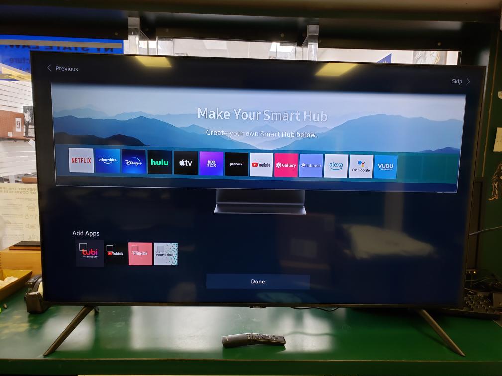 SAMSUNG 50" TU8000 SERIES 4K UHD HDR SMART TV UN50TU8000FXZA Good Buya