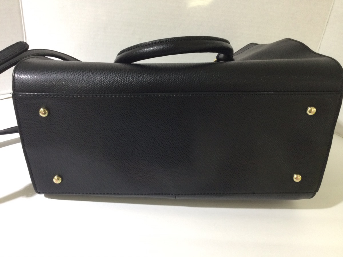 Calvin Klein Black Leather Shoulder Bag RN54163 Good | Carson Jewelry &  Loan | Carson City | NV