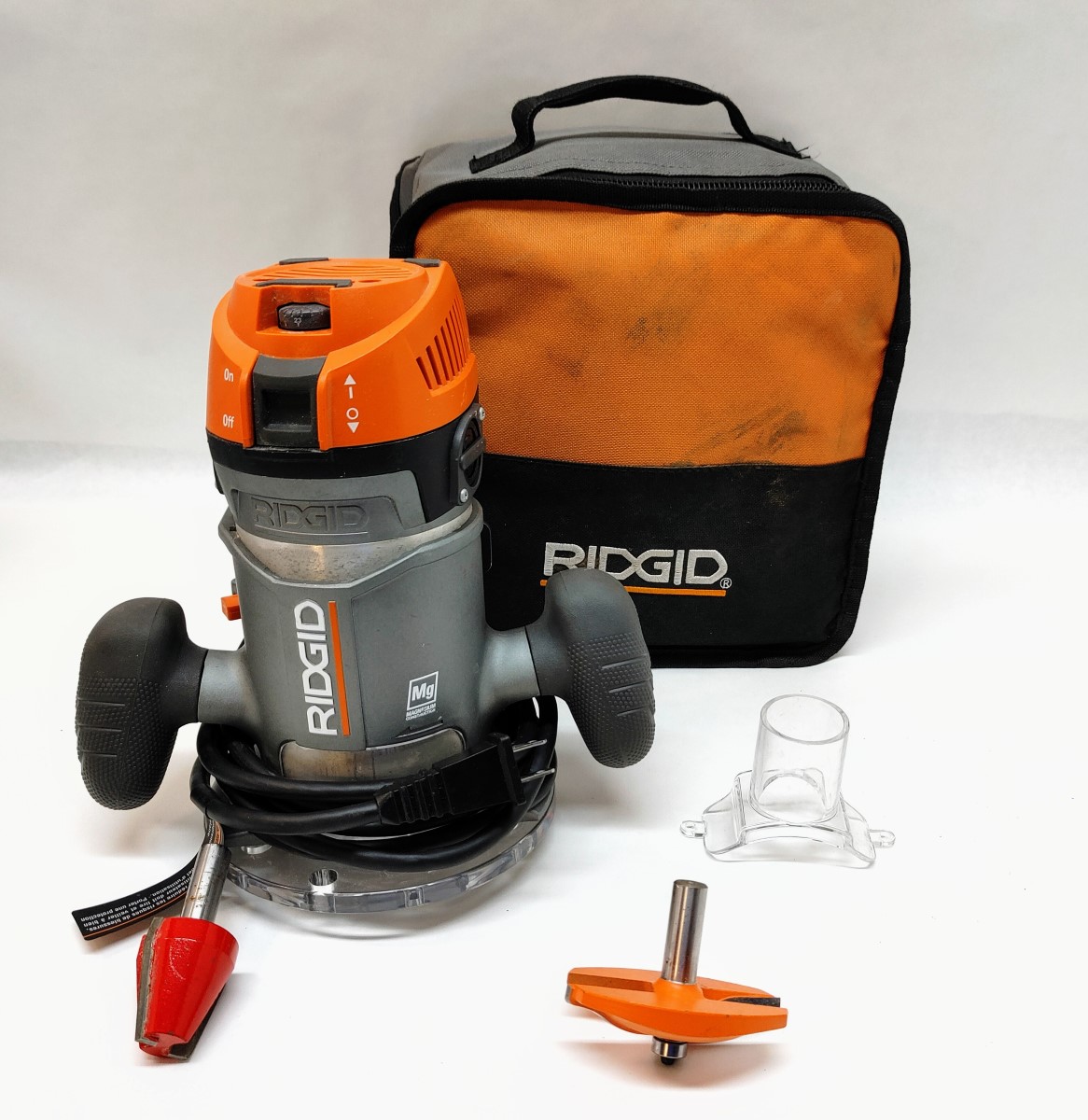 Ridgid R2901 2hp Router With R2911 Base And Soft Case Very Good Buya