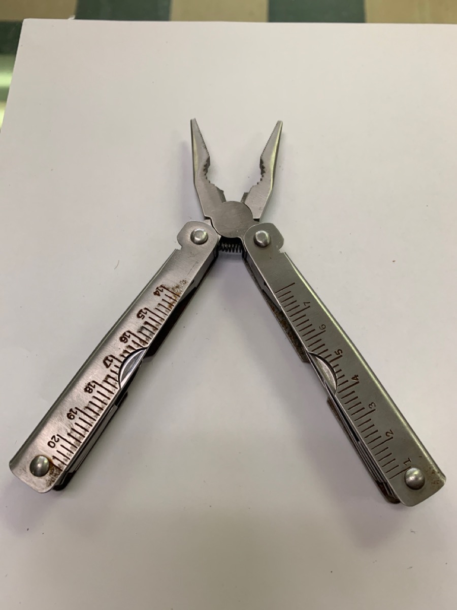 MULTITOOL Brand New Buya