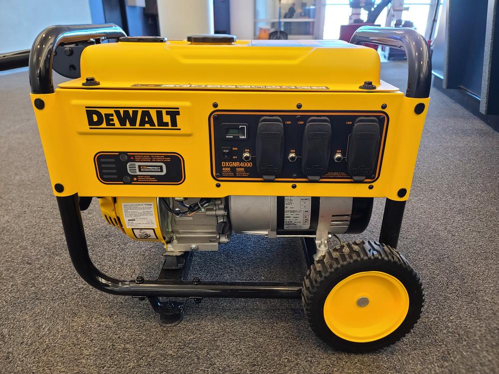 DEWALT DXGNR4000 4000Watt Manual Start GasPowered Portable Generator