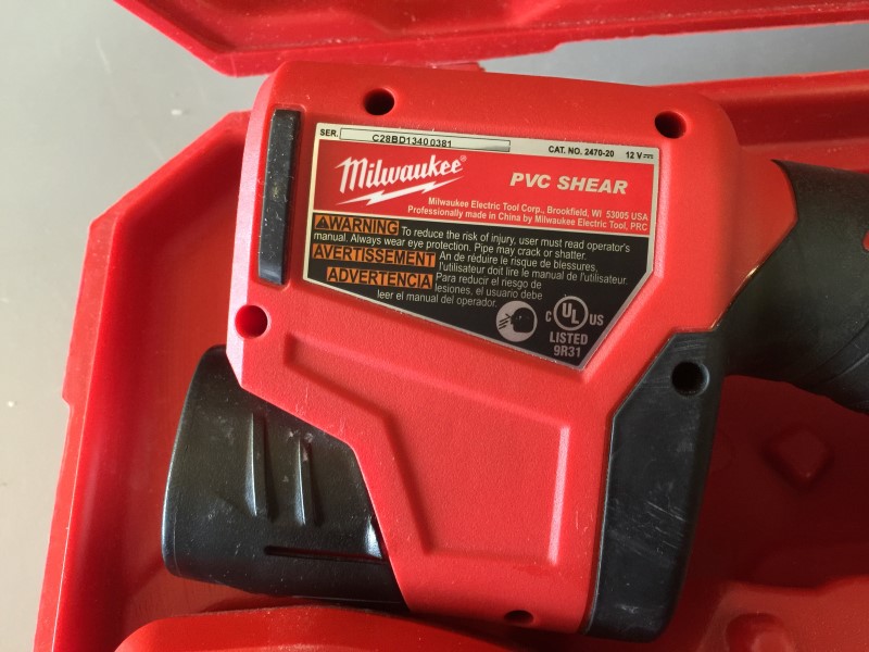 MILWAUKEE 2470-21 M12 12-Volt Lithium-Ion Cordless PVC Shear Kit Very ...