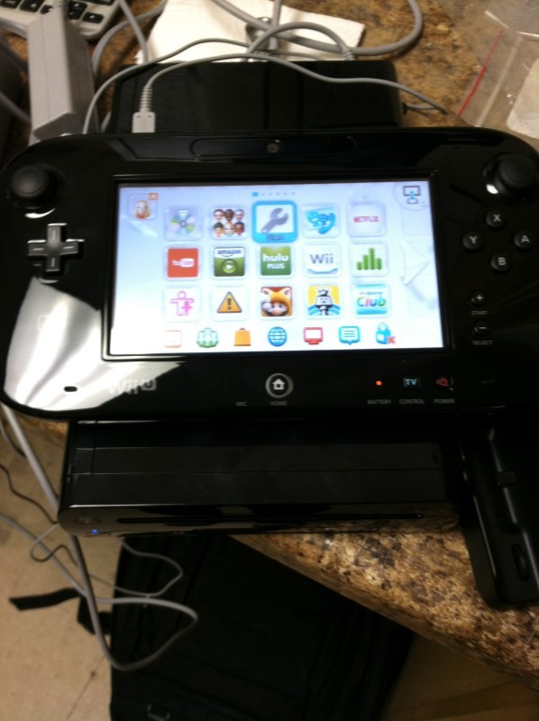 NINTENDO Video Game System WII U HANDHELD CONSOLE - WUP-101 Like New | Buya