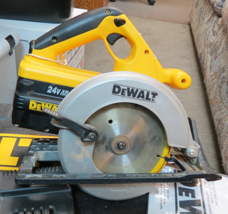 DEWALT DW007 24 Volt Corless Circular Saw Very Good | Buya