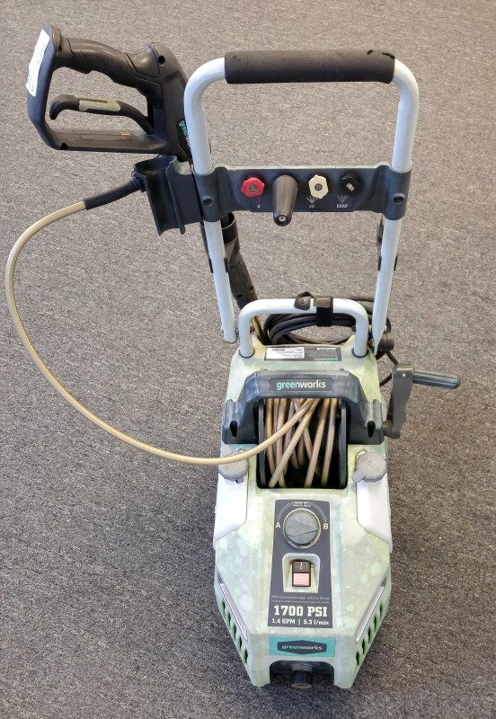 GREENWORKS Pressure Washer 51012 1700PSI PRESSURE WASHER Very Good Buya