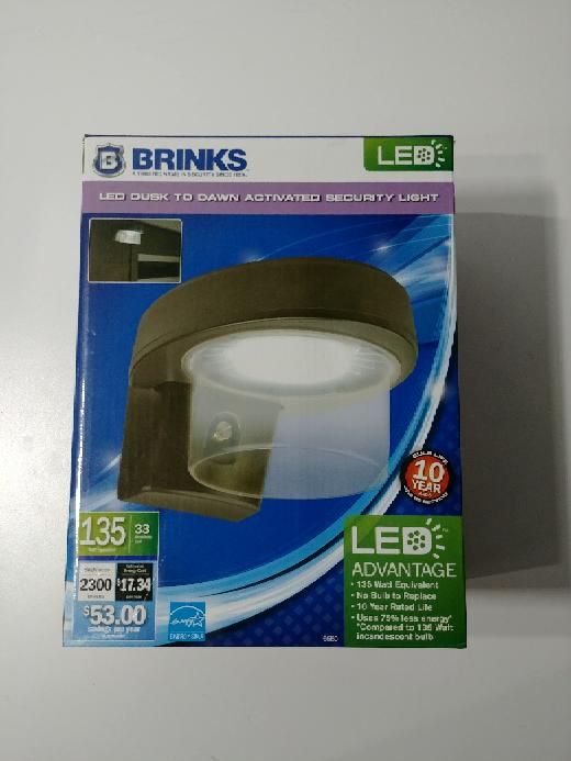 Brinks Led Dusk To Dawn Activated Security Light Mm Ml Brand New Brinks Led Dusk To Dawn Activated Security Light Mm Ml