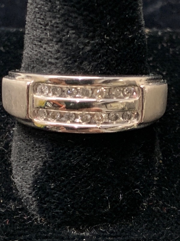 Gent S Gold Diamond Wedding Band 14 Diamonds 28 Carat T W 10k Gent S Gold Diamond Wedding Band 14 Diamonds 28 Carat T W 10k White 4 1