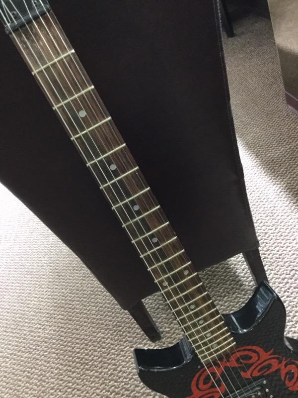 First Act Electric Guitar Me455 For Parts Or Not Working A First Act Electric Guitar Me455