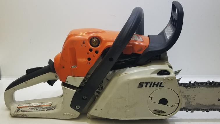 Stihl MS251C Chainsaw With 18