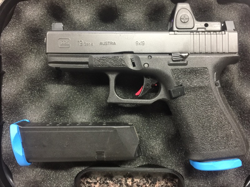 GLOCK 19 MOS GEN4 TRIJICON RMR/ZEV