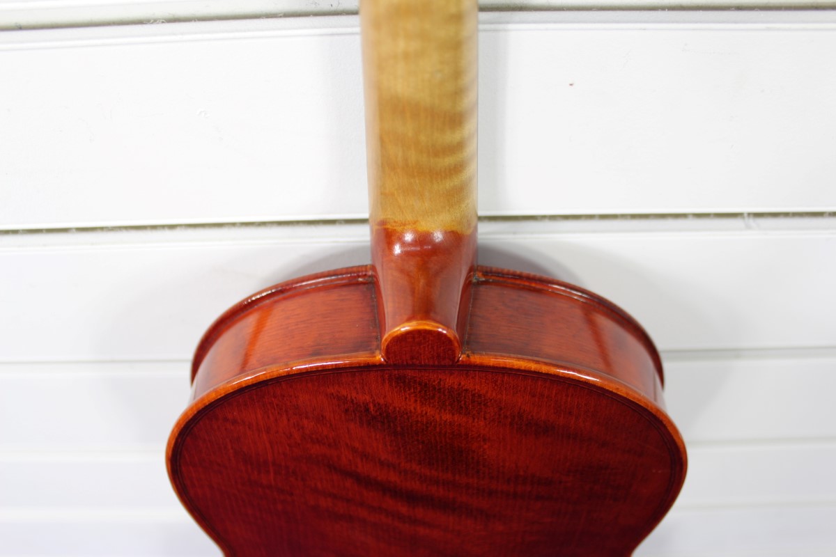 Quinlan & Fabish Wolfgang Amberg Violin 4/4 w/ Bow, Shoulder Rest