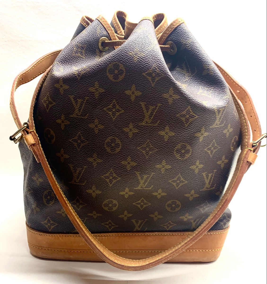 Authentic LOUIS VUITTON Handbag NOE - MONOGRAM GM Shoulder Bag LV Purse Very Good | Central Mega ...
