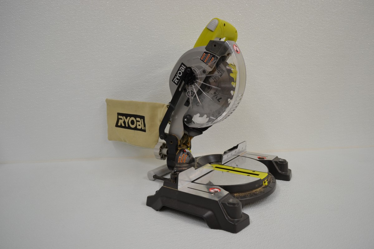 RYOBI TOOLS Miter Saw TS1143L (7 1/4" Blade) With Laser Guide **MUST