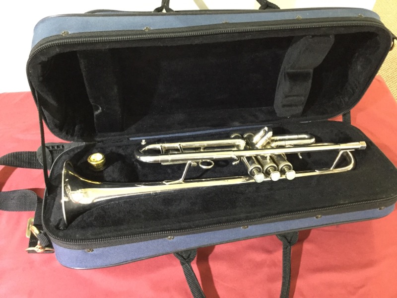 Getzen Trumpet 700 Eterna II in Original Case Good Buya