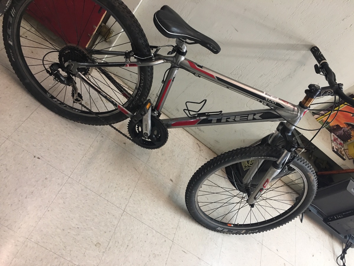 TREK BICYCLE Mountain Bicycle 3500 3 SERIES Good Buya