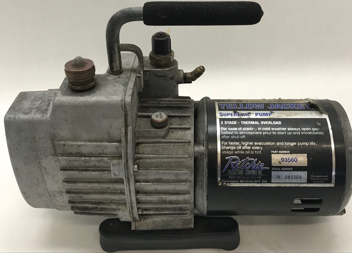 Yellow Jacket Supervac Pump 93560 2 Stage 6 CFM Pump Good Heartland