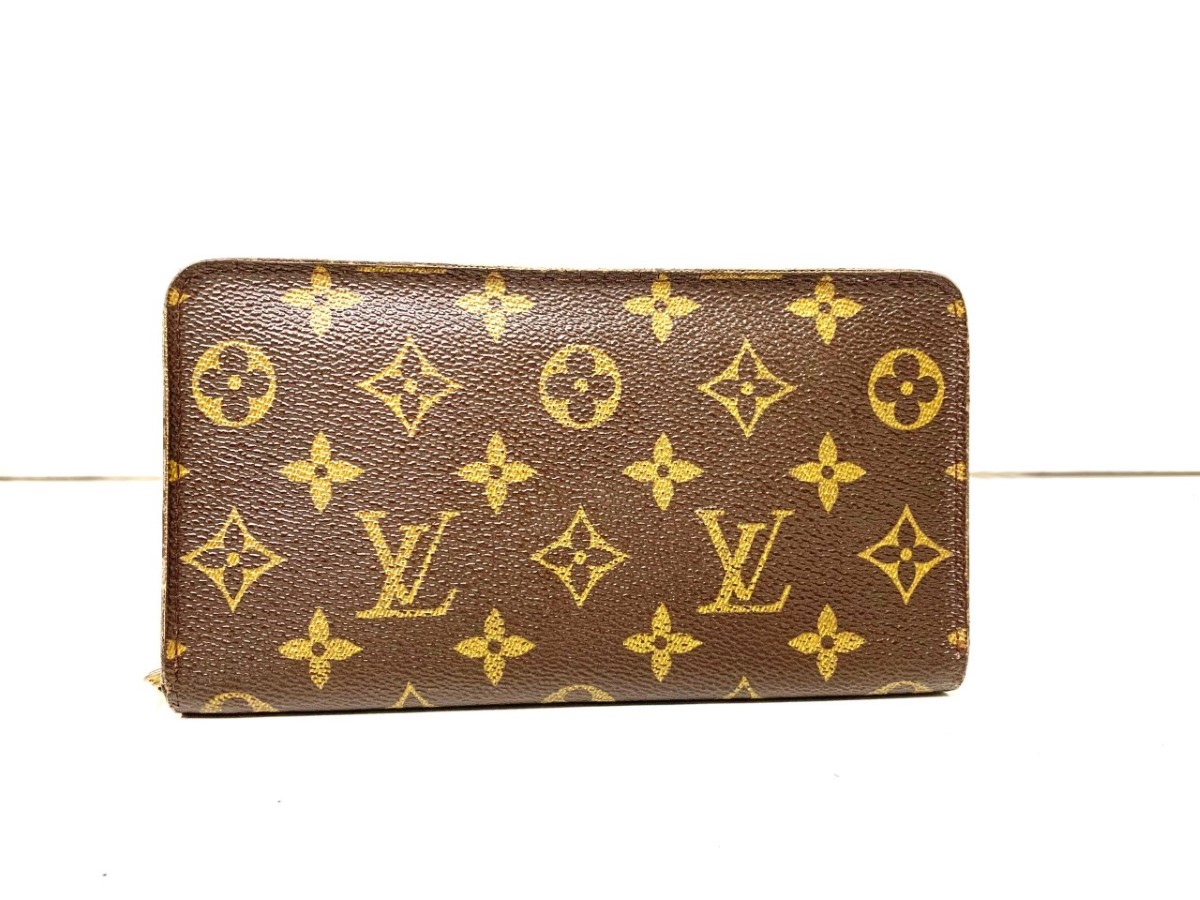 Louis Vuitton Red Epi Leather Zippy Wallet Louis Vuitton | The Luxury Closet