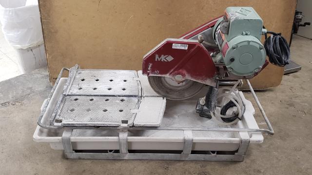 MK Diamond MK-101 1.5 HP Wet Tile Saw Good | Sooner State Pawn LLC