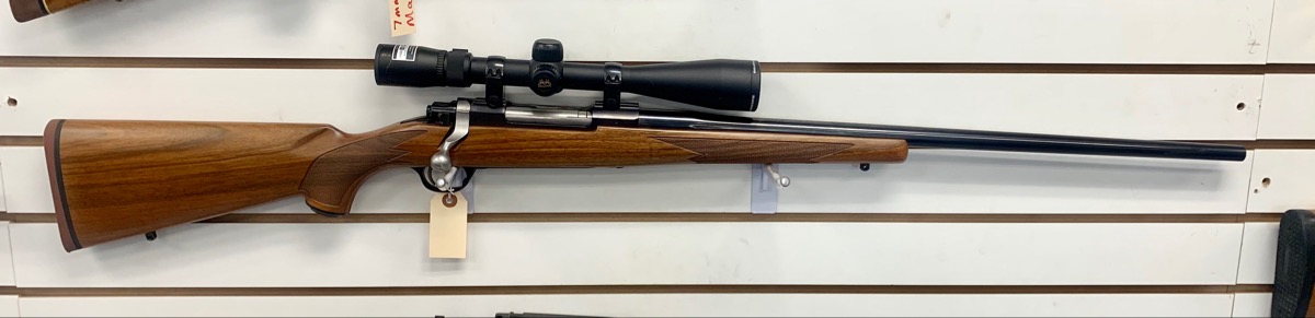 RUGER M77 HAWKEYE