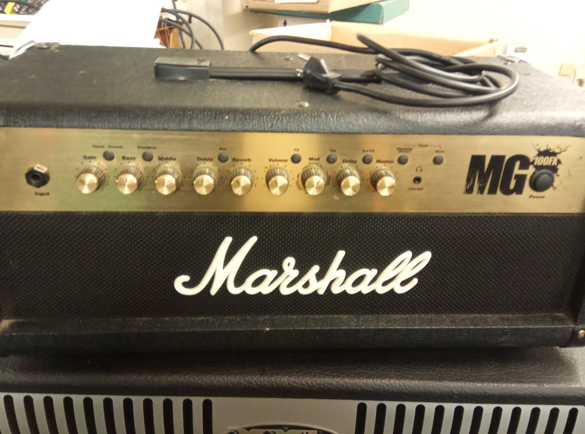 MARSHALL AMPLIFICATION Electric Guitar Amp MG100HFX Very Good Buya