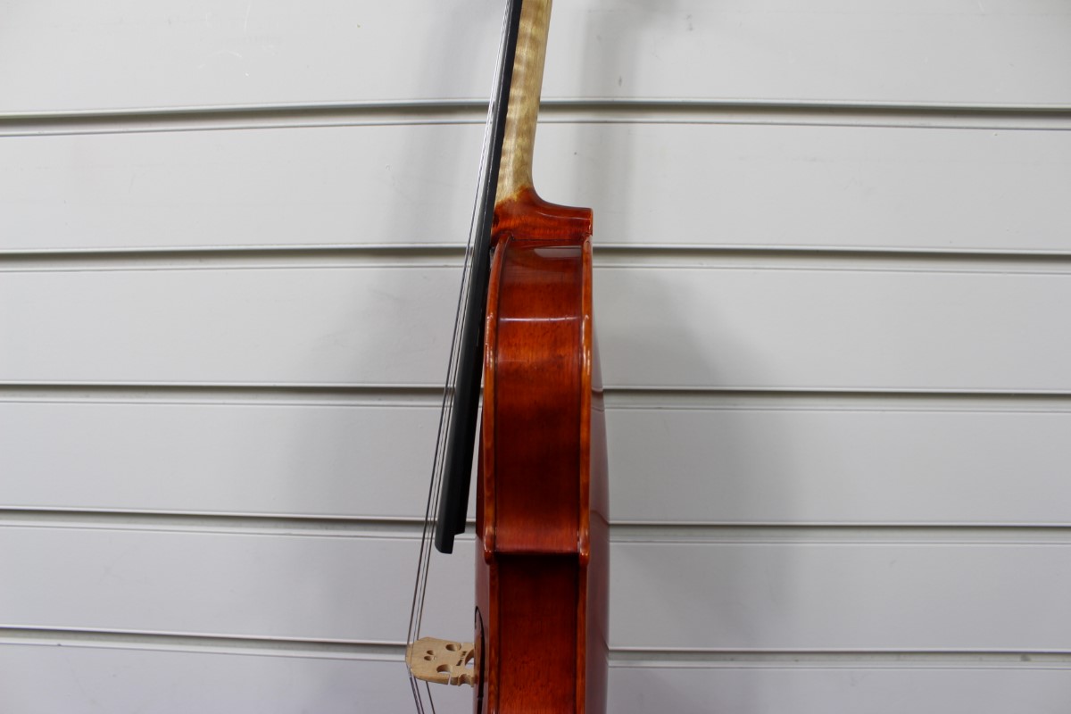 Quinlan & Fabish Wolfgang Amberg Violin 4/4 w/ Bow, Shoulder Rest