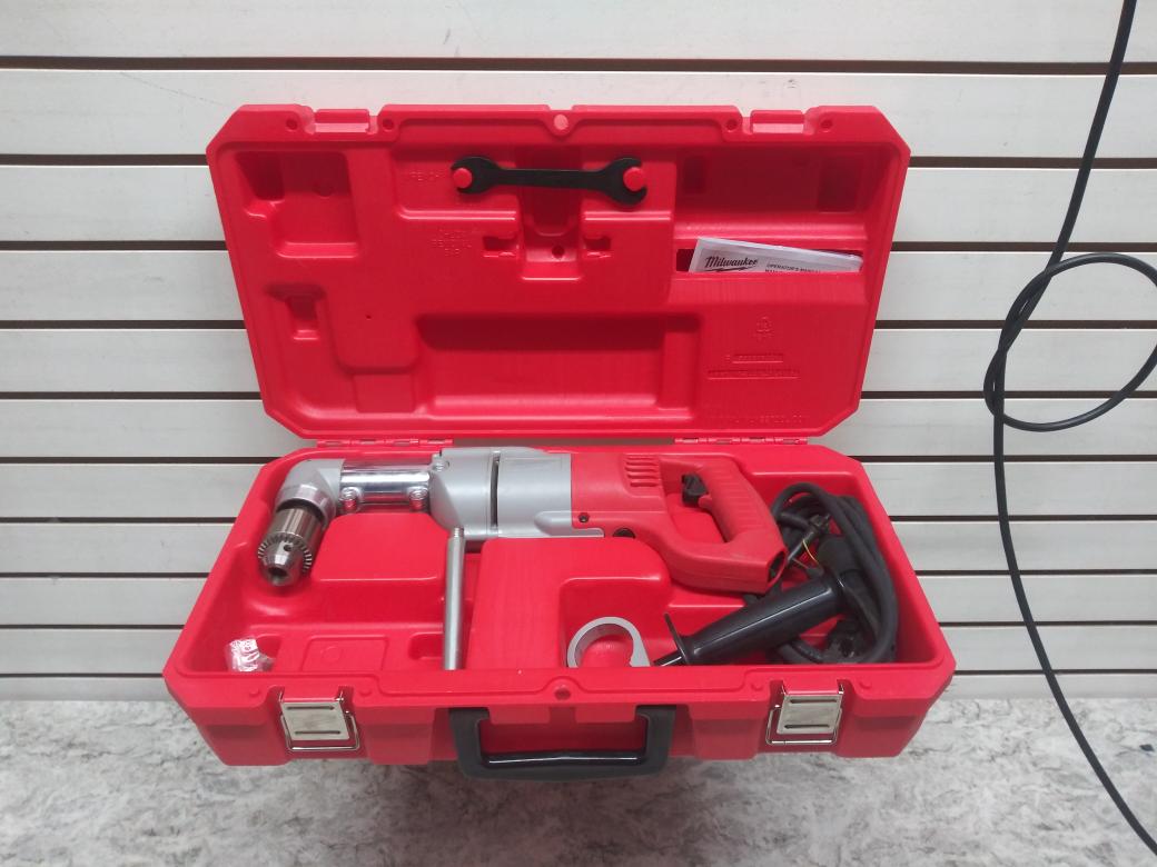 MILWAUKEE CORDED RIGHT ANGLE DRILL 11071, WITH HARD CASE, POWERFUL