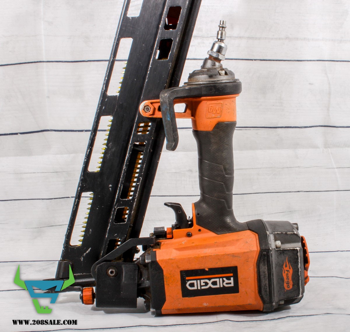 RIDGID R350RHE 31/2 IN. ROUNDHEAD FRAMING NAILER For parts or not