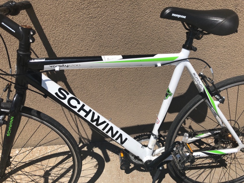 schwinn varsity mountain bike