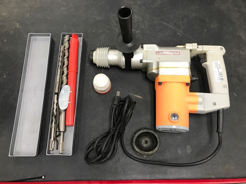 CHICAGO ELECTRIC Hammer Drill 41983 Very Good Buya