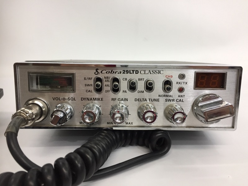 Cobra CB Radio - Cobra 25 LTD Classic 40 Channel CB Radio (ae-rae) Good ...