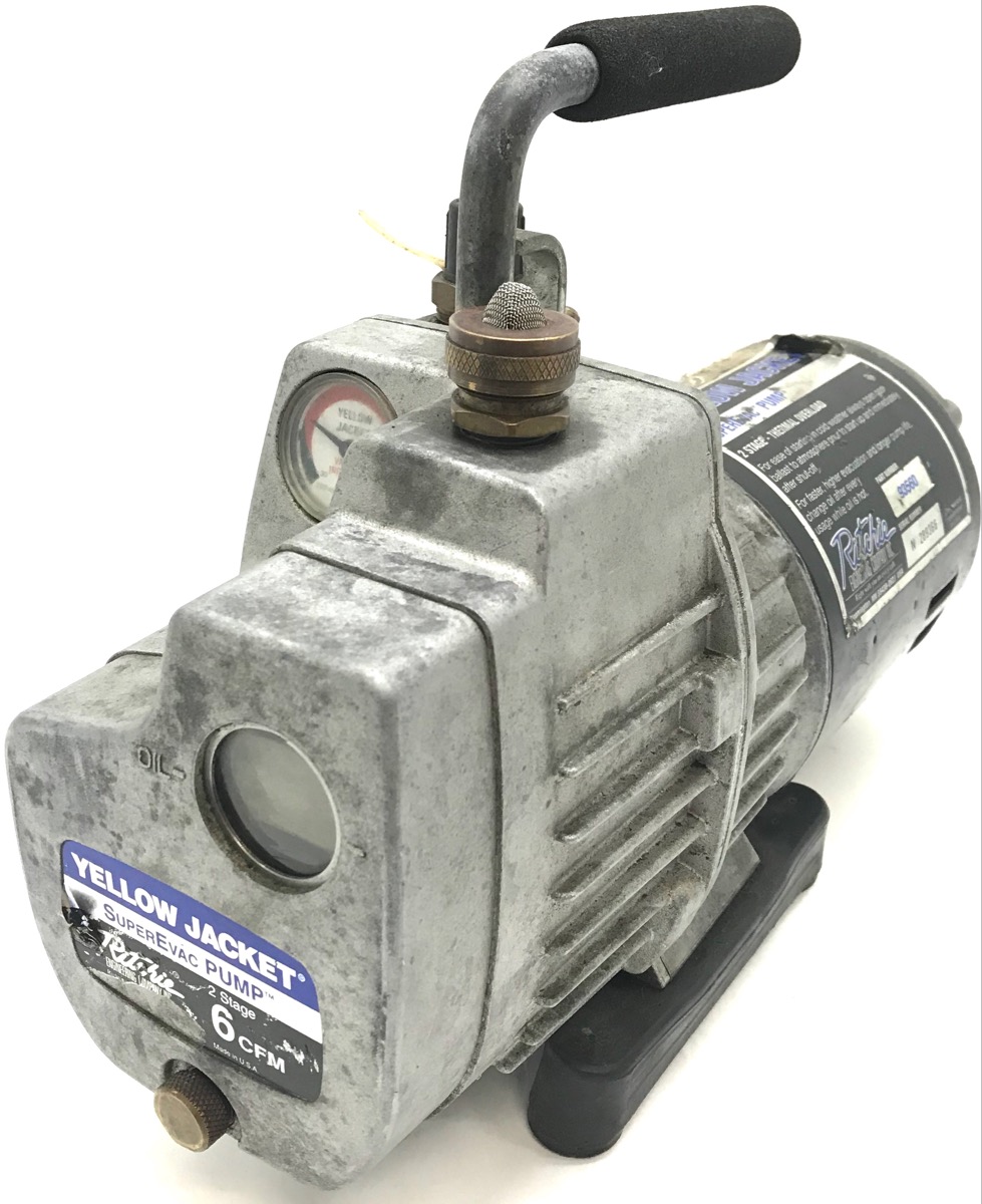 Yellow Jacket Supervac Pump 93560 2 Stage 6 CFM Pump Good Heartland