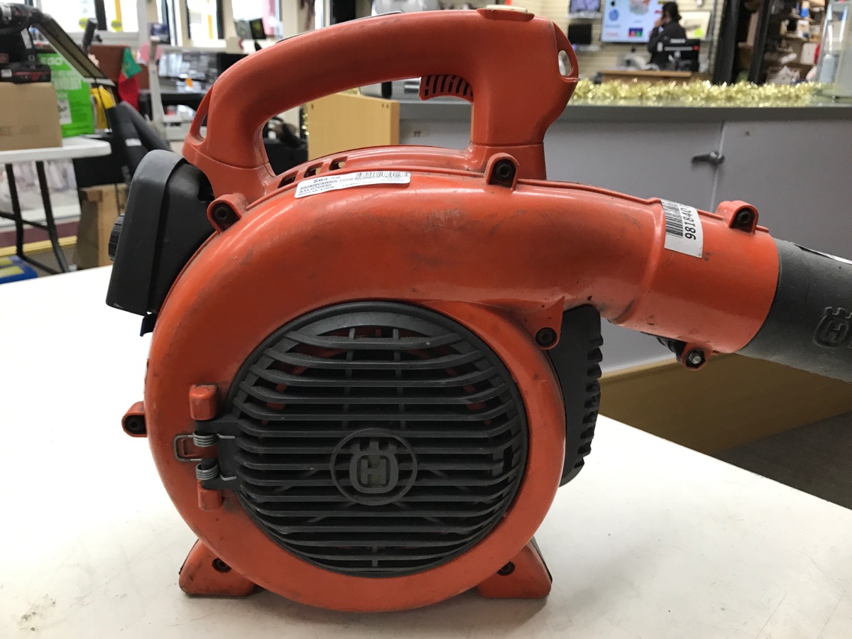 HUSQVARNA 125B LEAF BLOWER *AS-IS* For parts or not working | Axel's
