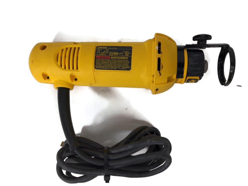 Dewalt DW660 Drywall Cutout Tool Very Good Heartland Pawnbrokers