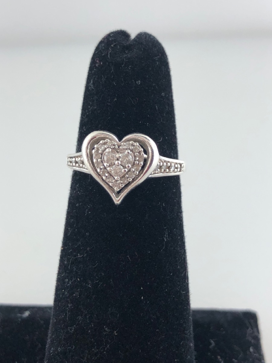 Lady's SilverDiamond Ring 24 Diamonds .24 Carat T.W. 925