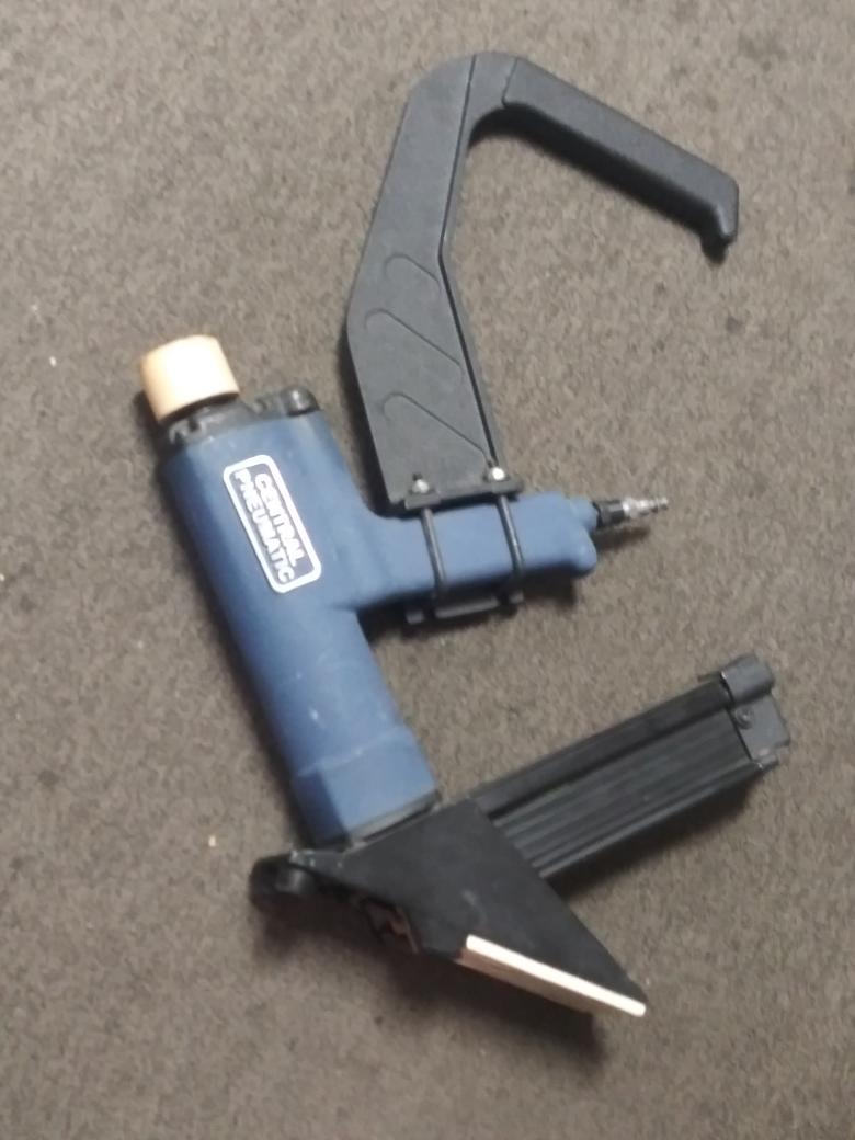 CENTRAL PNEUMATIC FLOOR NAILER Buya
