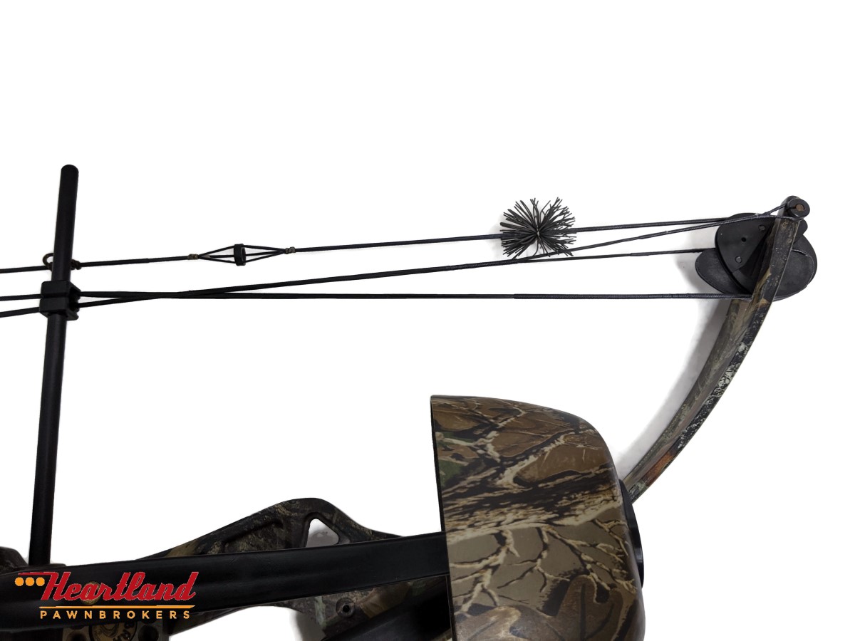 Golden Eagle Archery Sparrowhawk II Compound Bow Good Heartland