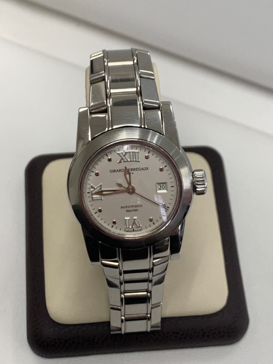 GIRARDPERREGAUX Lady's Wristwatch 8039 Very Good Shaw's R&R Jewelry