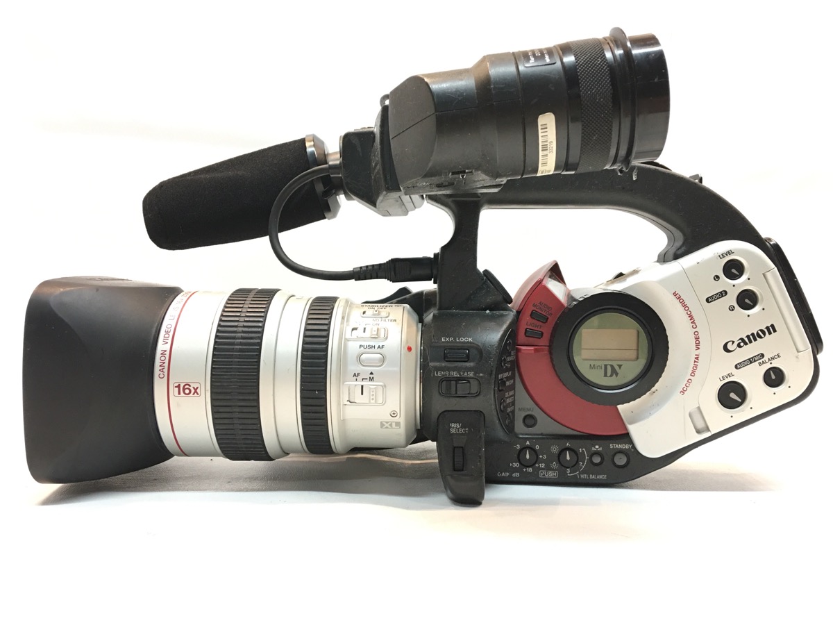 ASIS CANON XL1S MINI DV CAMCORDER *READ DESCRIPTION* For parts or not