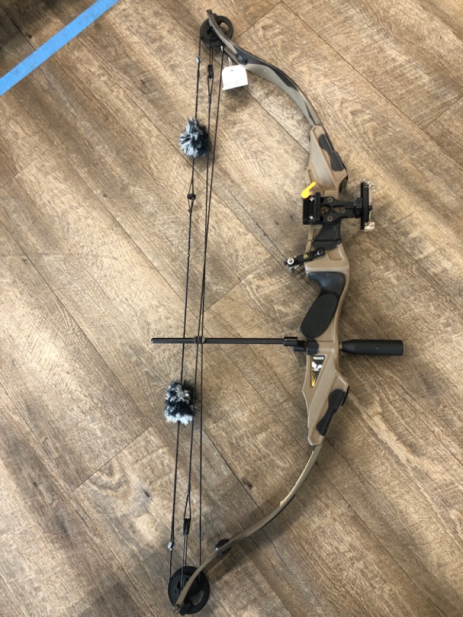 GOLDEN EAGLE ARCHERY PREDATOR Very Good Uncle Dan's Dallas TX