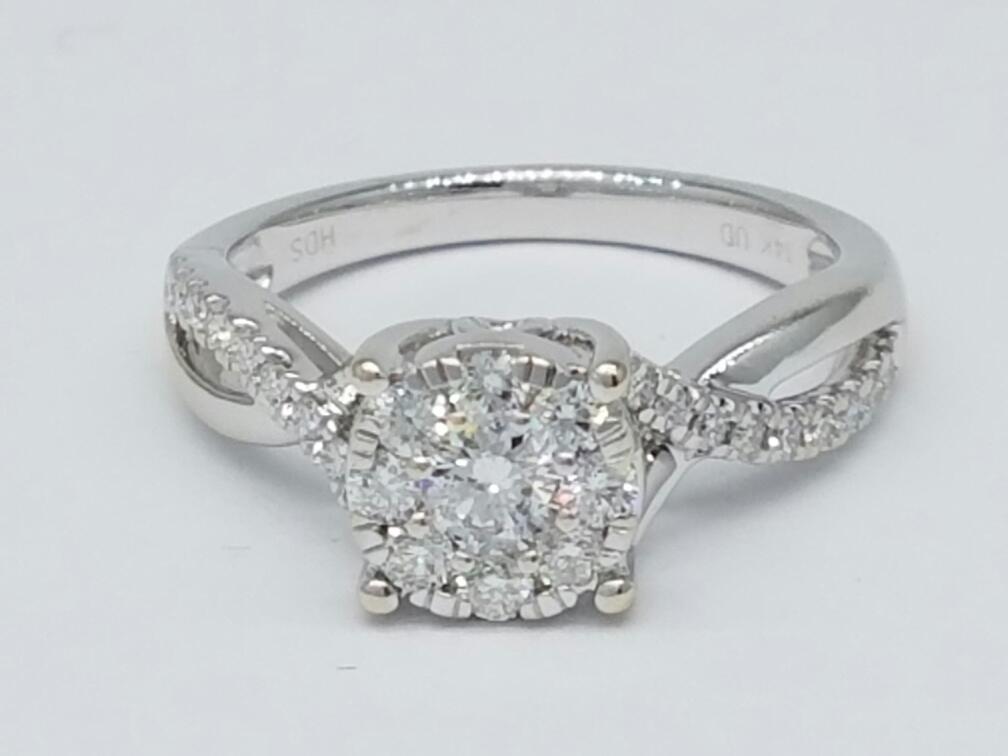 14K White Gold Diamond Engagement Ring Size 4.5 Preowned PALACE