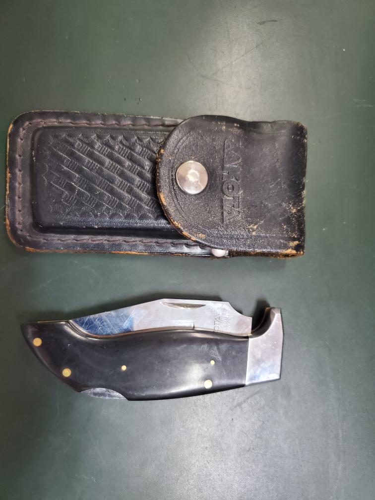 LAKOTA MOKI FOLDING POCKET KNIFE Very Good River City Pawnbrokers