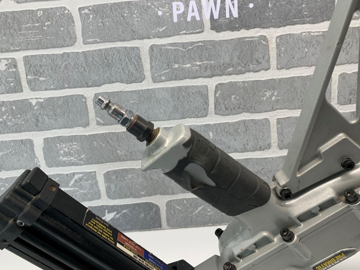 CENTRAL PNEUMATIC 61689 2in1 FLOORING NAILER & CROWN STAPLER Very