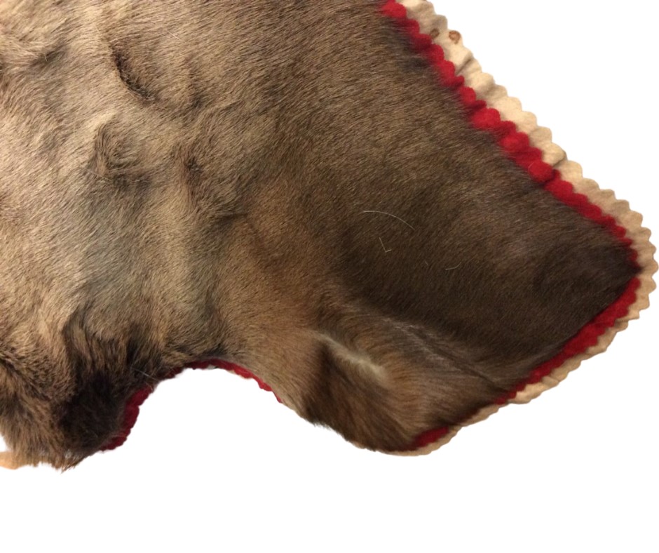 ELK HIDE RUG Acceptable Buya