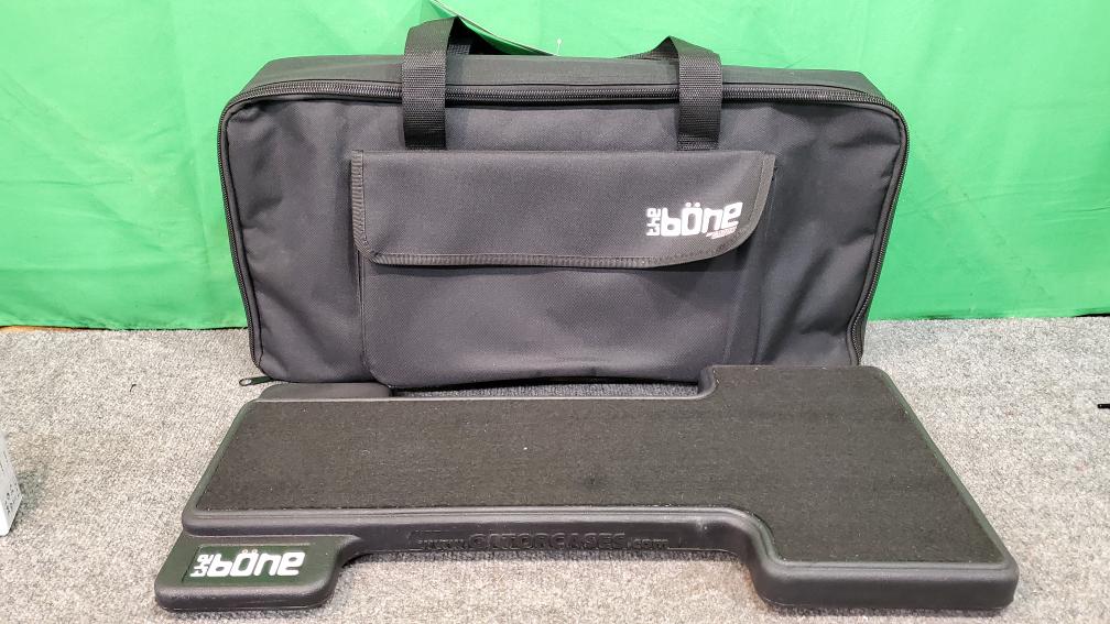 Gator Cases GBONE Molded Powered Pedal Board & Carry Case Like New Sooner State Pawn LLC