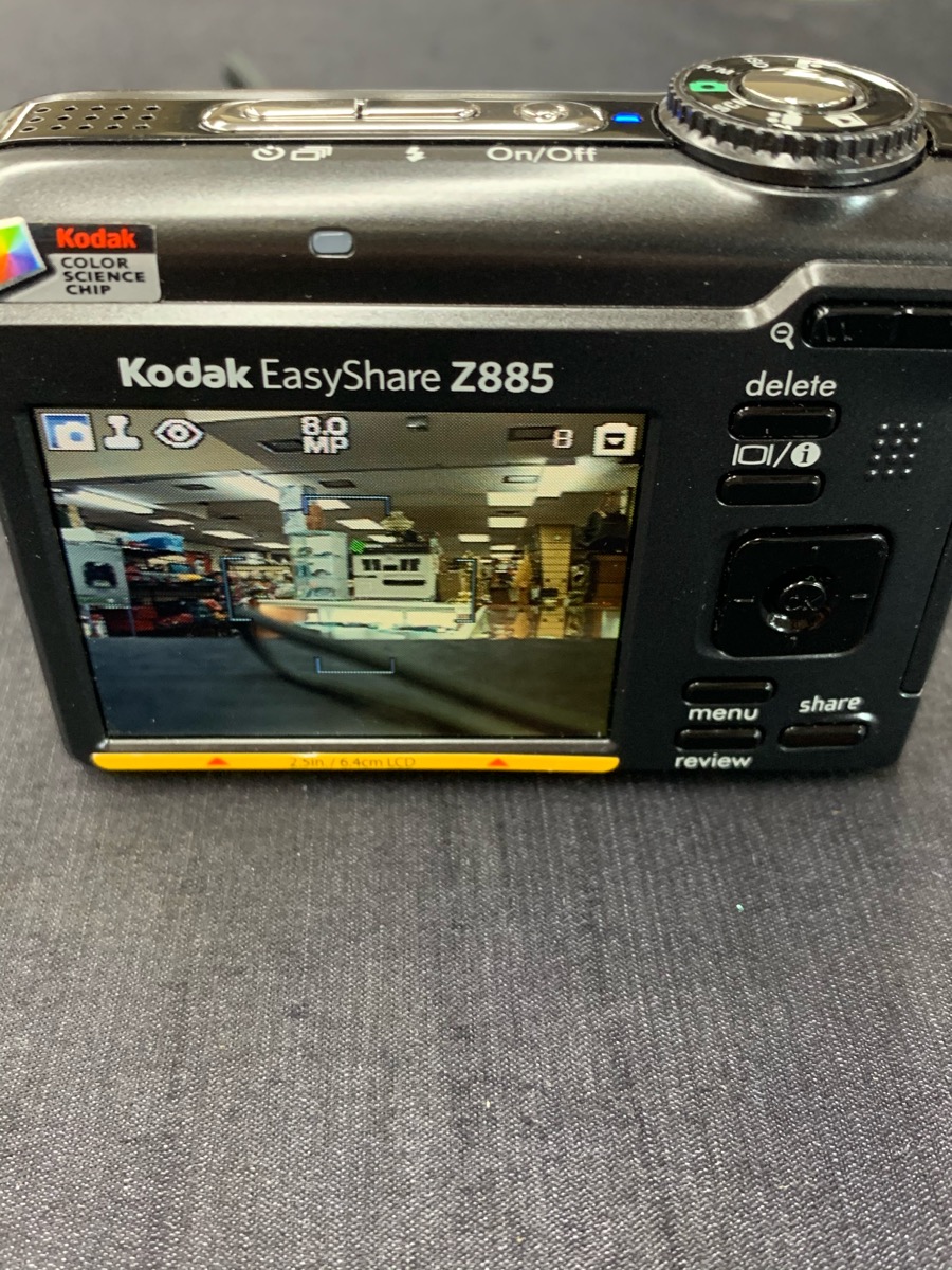 KODAK DIGITAL CAMERA Z885 EASYSHARE Good Axel